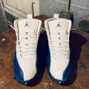 JORDAN RETRO 12 “French Blues” SIZE 13(Authentic)
